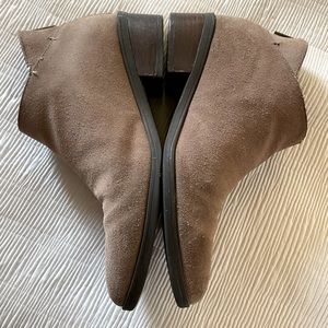 Tan bootie